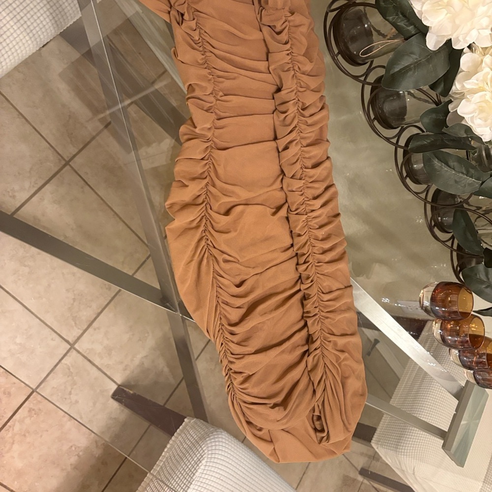 Elegant Tan Ruched Dress - Picture 9 of 10